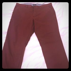 Burgundy men’s khakis